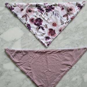 Caden Lane Floral Purple Bib Set